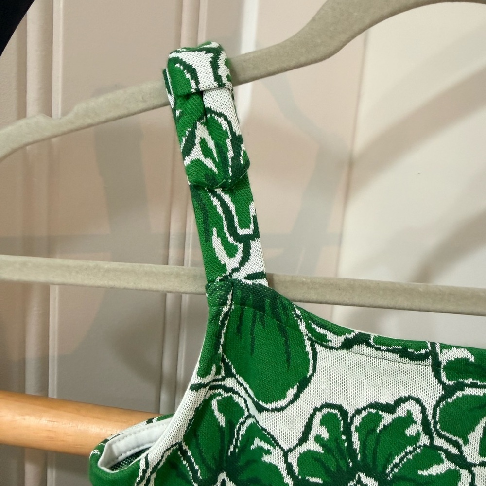 Tahari Kids Dress with Green Floral Design - Picture 2 of 7